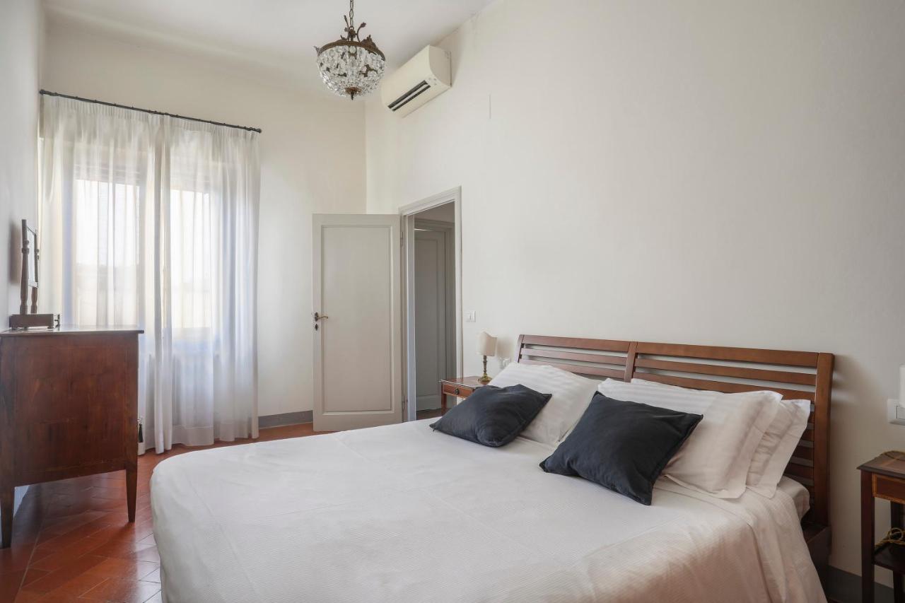 Apartamento With Terrace Facing Duomo